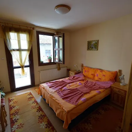 Family Varusha Guest house 2*
