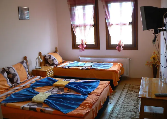 Guest house Family Varusha